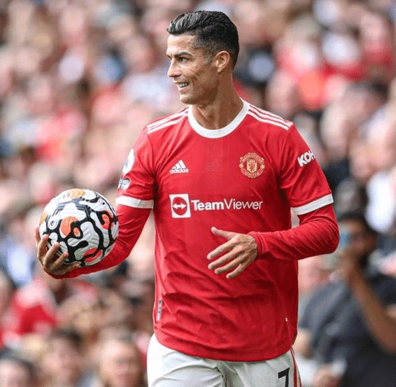 今日凯尔特人对阵活塞 普理查德因颈部伤势将出战成疑（凯尔特人今日迎战活塞，普理查德因颈部伤势出战成疑）