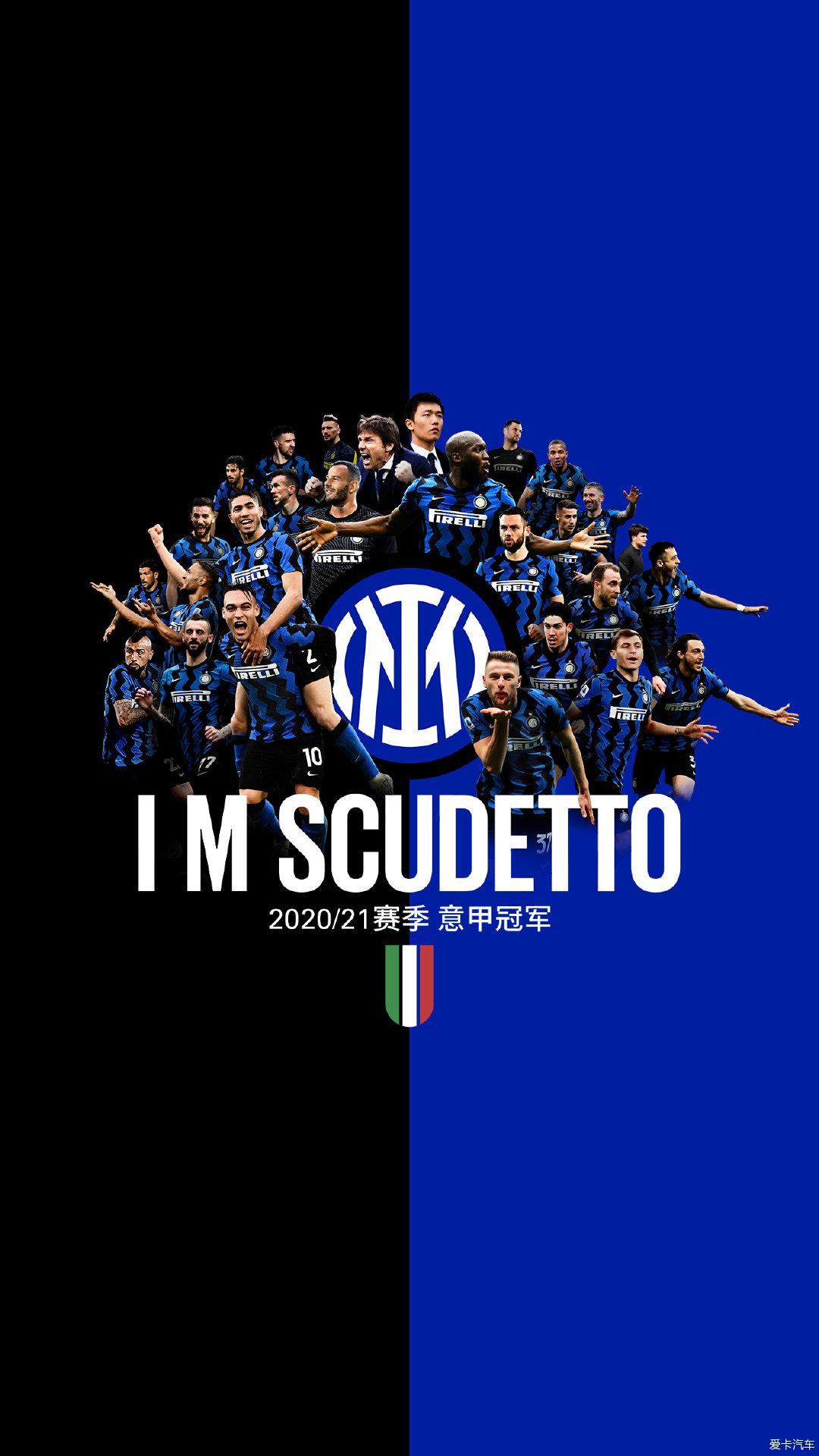 湖人美女球迷凭借火辣身材迅速走红网络！还被现场摄影师偷拍（湖人女球迷因惹火身材火速爆红网络，现场摄影师频频抓拍）